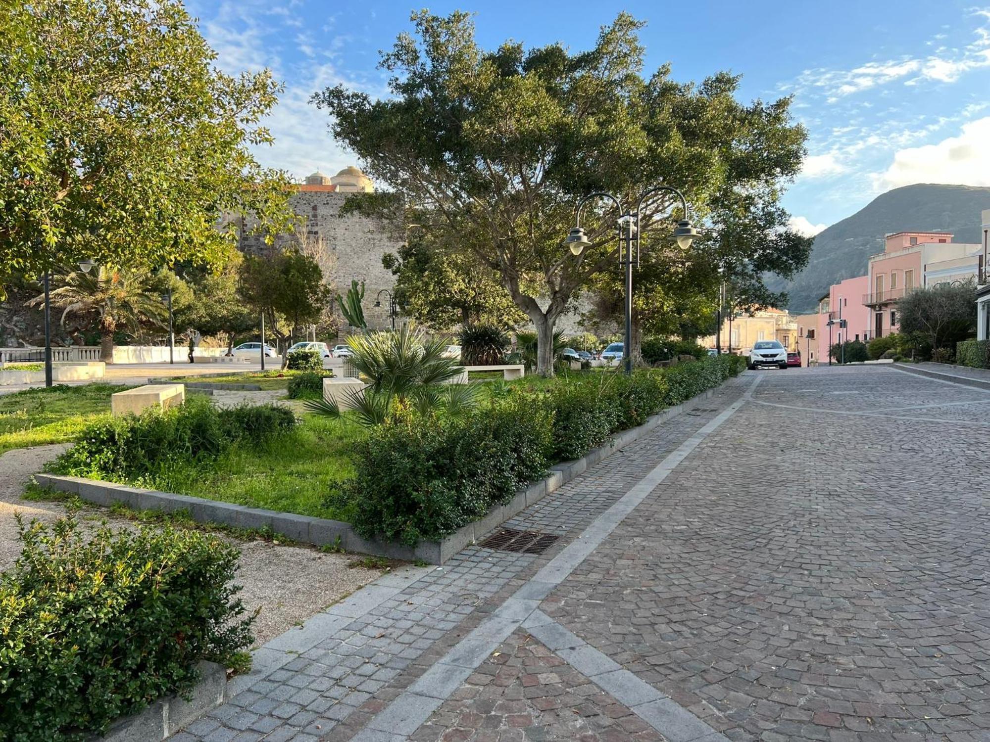 "Sweet Life" Casa Vacanze Lipari Kültér fotó